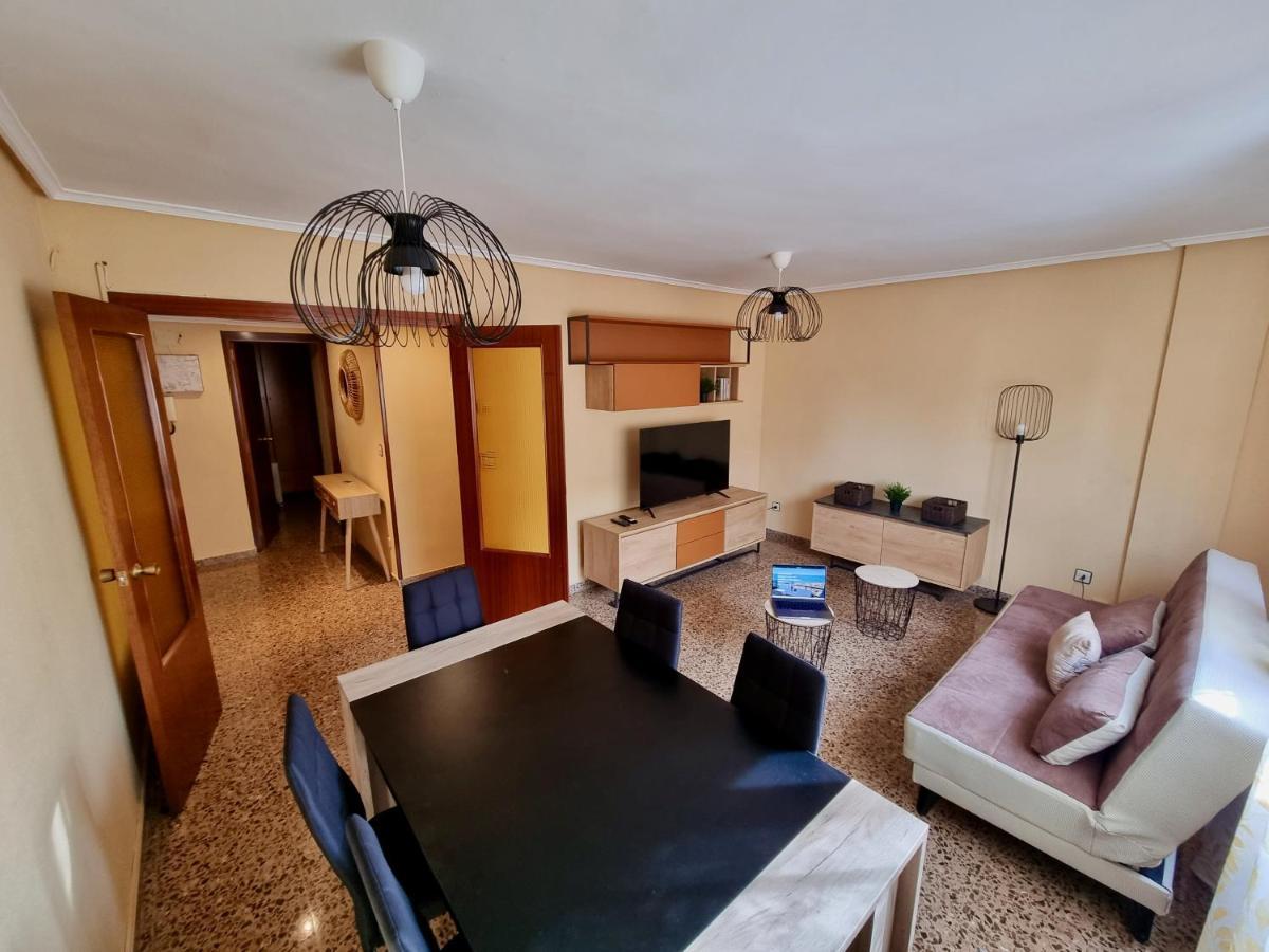 Apartamento Montse 萨拉戈萨 外观 照片