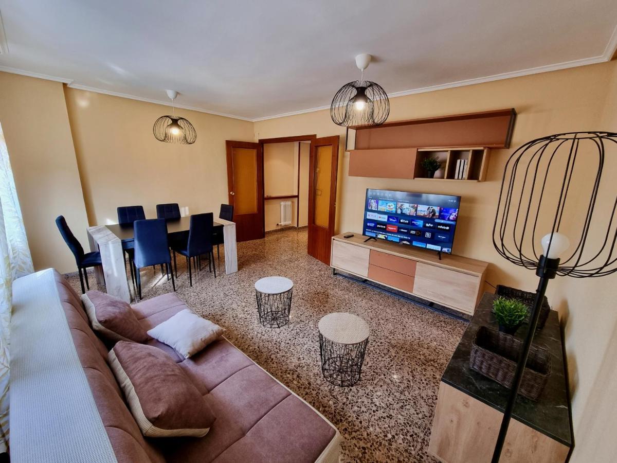 Apartamento Montse 萨拉戈萨 外观 照片