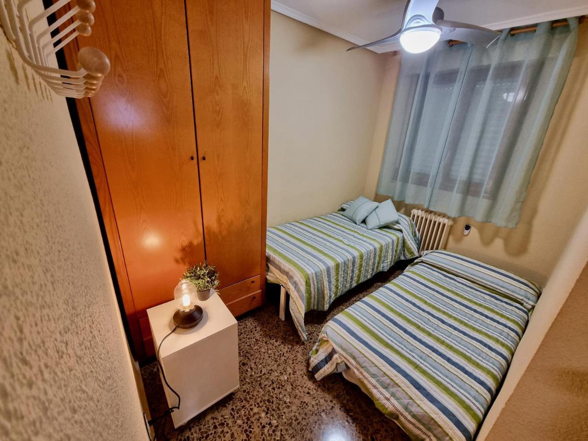 Apartamento Montse 萨拉戈萨 外观 照片