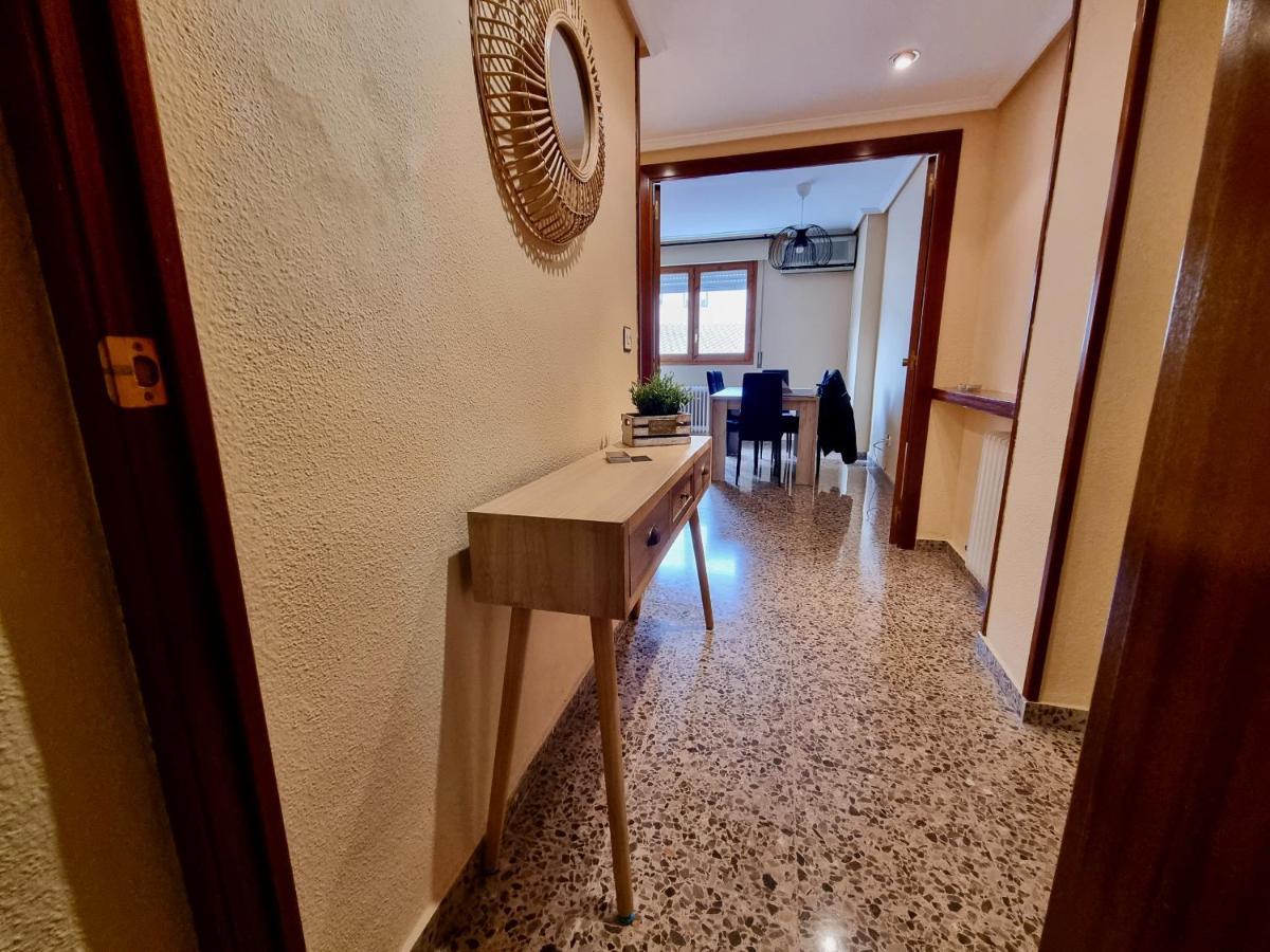Apartamento Montse 萨拉戈萨 外观 照片